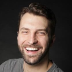 Shae McCombs - Bio, Family | Famous Birthdays