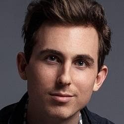 Landon Austin - Age, Bio, Family | Famous Birthdays
