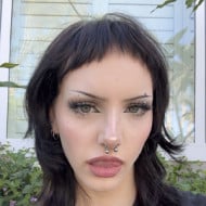 baby bangs girl
