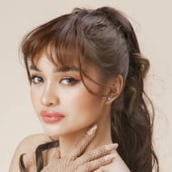 Elle Barbacion