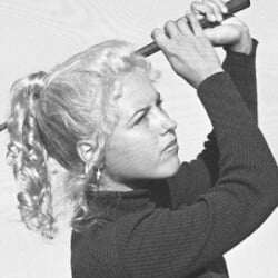 Laura Baugh - Age, Bio, Family | Famous Birthdays