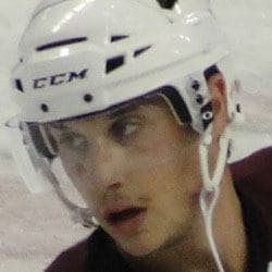 Jay Beagle - Age, Bio, Family | Famous Birthdays