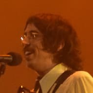 Tim Bernardes
