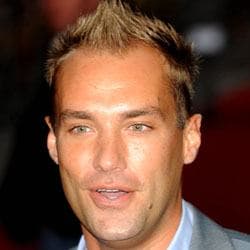 Max Hamilton - Age, Bio, Family | Famous Birthdays