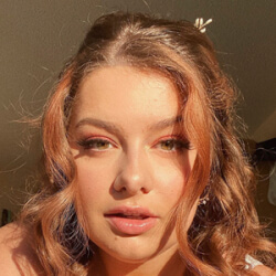 Aliss Bonython - Age, Bio, Family | Famous Birthdays