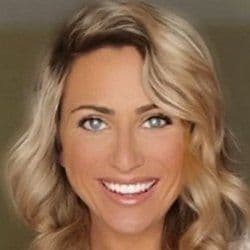Harper Booth - Age, Bio, Family | Famous Birthdays