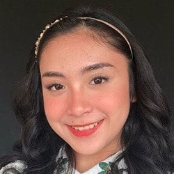 Bea Borres - Age, Bio, Family | Famous Birthdays