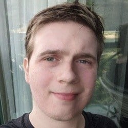 Nicholas DeOrio - Age, Bio, Family | Famous Birthdays