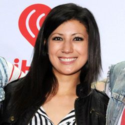 Drummers born in Virginia