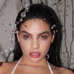 Liandra Bruder - Age, Bio, Family | Famous Birthdays