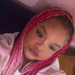 Indy Bugg - Age, Bio, Family | Famous Birthdays