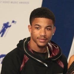 Rose Burgundy - Age, Bio, Family | Famous Birthdays