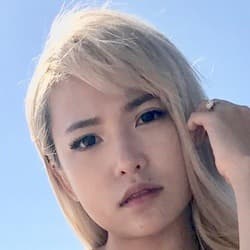 Burqq - Age, Bio, Family | Famous Birthdays