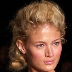 Michelle Buswell - Age, Bio, Family | Famous Birthdays