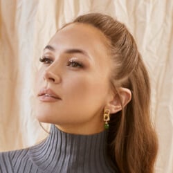 Eliza Butterworth - Age, Bio, Family | Famous Birthdays