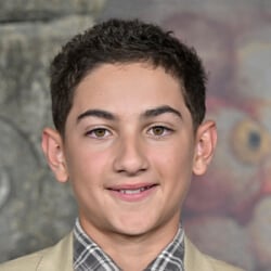 Jay Renshaw - Bio, Family | Famous Birthdays