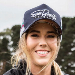 Zoe Carter - Bio, Family | Famous Birthdays