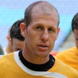 Scott Chipperfield - Age, Bio, Family | Famous Birthdays