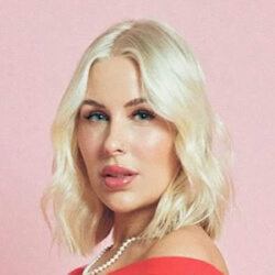 Simone Christensen - Age, Bio, Family | Famous Birthdays