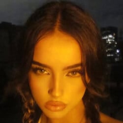 Ella Christo - Age, Bio, Family | Famous Birthdays