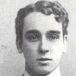 Ralph Chubb - Bio, Family | Famous Birthdays