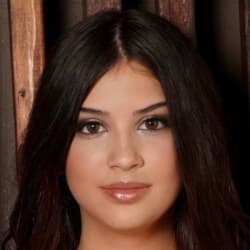 Ryleigh Claire - Age, Bio, Family | Famous Birthdays