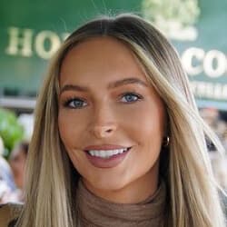 Alexx Coll - Age, Bio, Family | Famous Birthdays