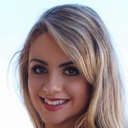Chelsea Collins - Age, Bio, Family | Famous Birthdays