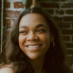 Haley Collins - Age, Bio, Family | Famous Birthdays