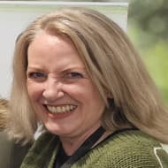Lucinda Cowden