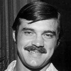 Famous Larrys | Famous Birthdays