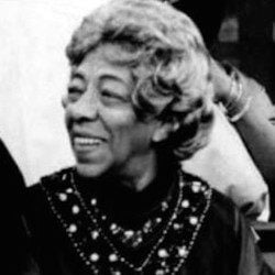 Zara Cully - Bio, Family | Famous Birthdays