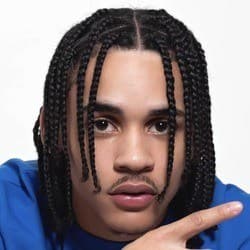 Curly Savv - Age, Bio, Family | Famous Birthdays