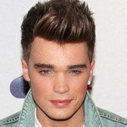 Josh Cuthbert - Age, Bio, Family | Famous Birthdays