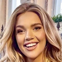 ihearttrenity - Age, Bio, Family | Famous Birthdays