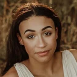 Bekah Day - Age, Bio, Family | Famous Birthdays