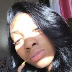 Dessi - Age, Bio, Family | Famous Birthdays