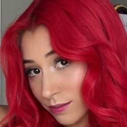 Zoey Di Giacomo - Age, Bio, Family | Famous Birthdays