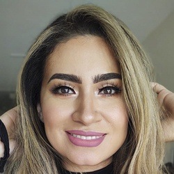 Leidy Diaz - Age, Bio, Family | Famous Birthdays