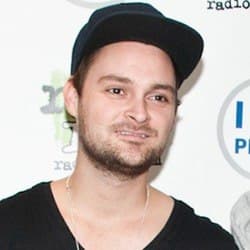 Stephen Docker - Age, Bio, Family | Famous Birthdays