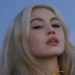 DYLYN - Age, Bio, Family | Famous Birthdays