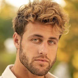 Mitchell Eason - Age, Bio, Family | Famous Birthdays