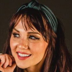 Erica Fett - Age, Bio, Family | Famous Birthdays