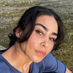 floratheyogi - Bio, Family | Famous Birthdays