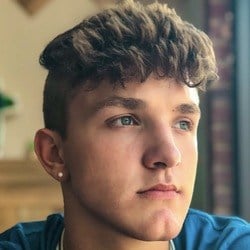 Braden Sherota - Age, Bio, Family | Famous Birthdays