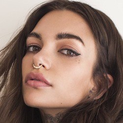 Rebecca Fox - Age, Bio, Family | Famous Birthdays