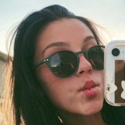 Adrianna Eves - Age, Bio, Family | Famous Birthdays