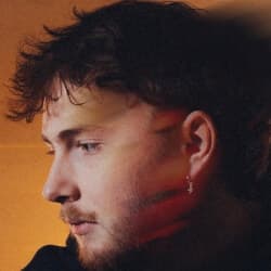 Tom Frane - Age, Bio, Family | Famous Birthdays
