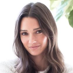 Whitney Fransway - Age, Bio, Family | Famous Birthdays