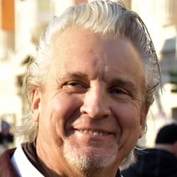 Neil Giraldo - Age, Bio, Family | Famous Birthdays